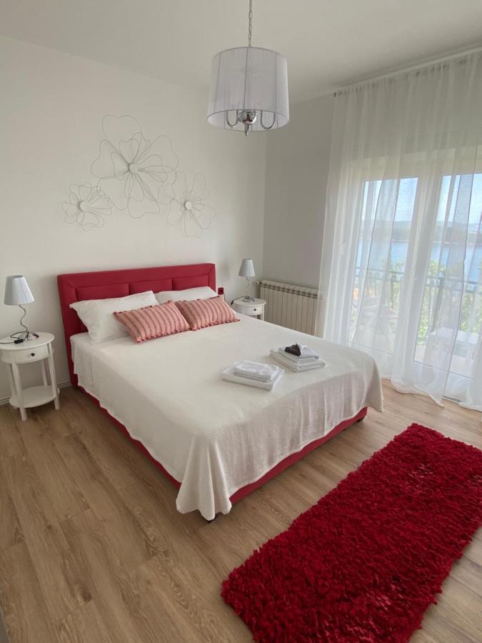 Apartman Betty Šibenik Exteriör bild