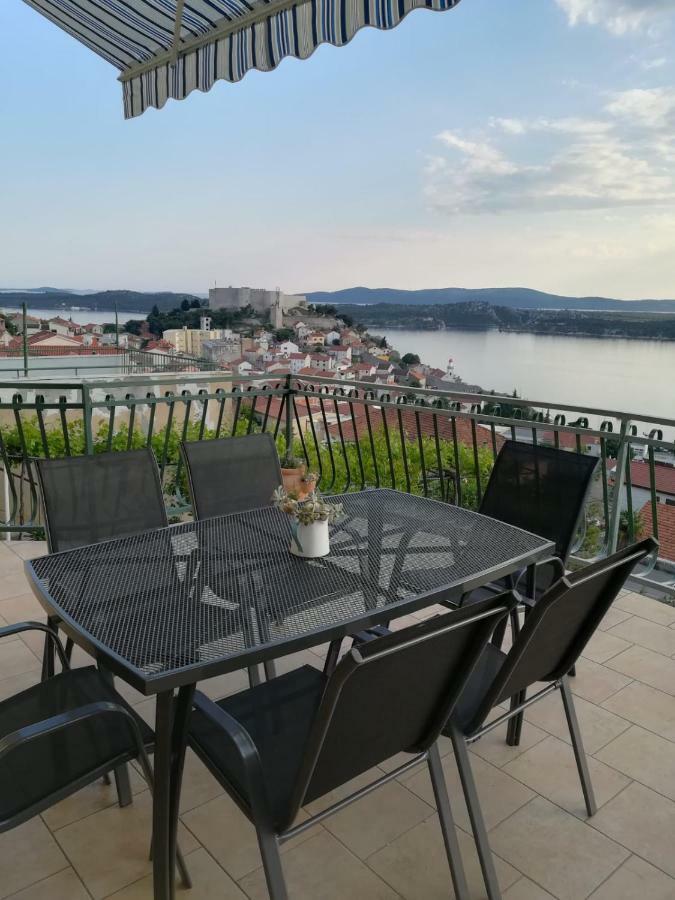 Apartman Betty Šibenik Exteriör bild