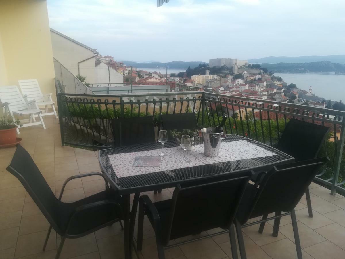 Apartman Betty Šibenik Exteriör bild