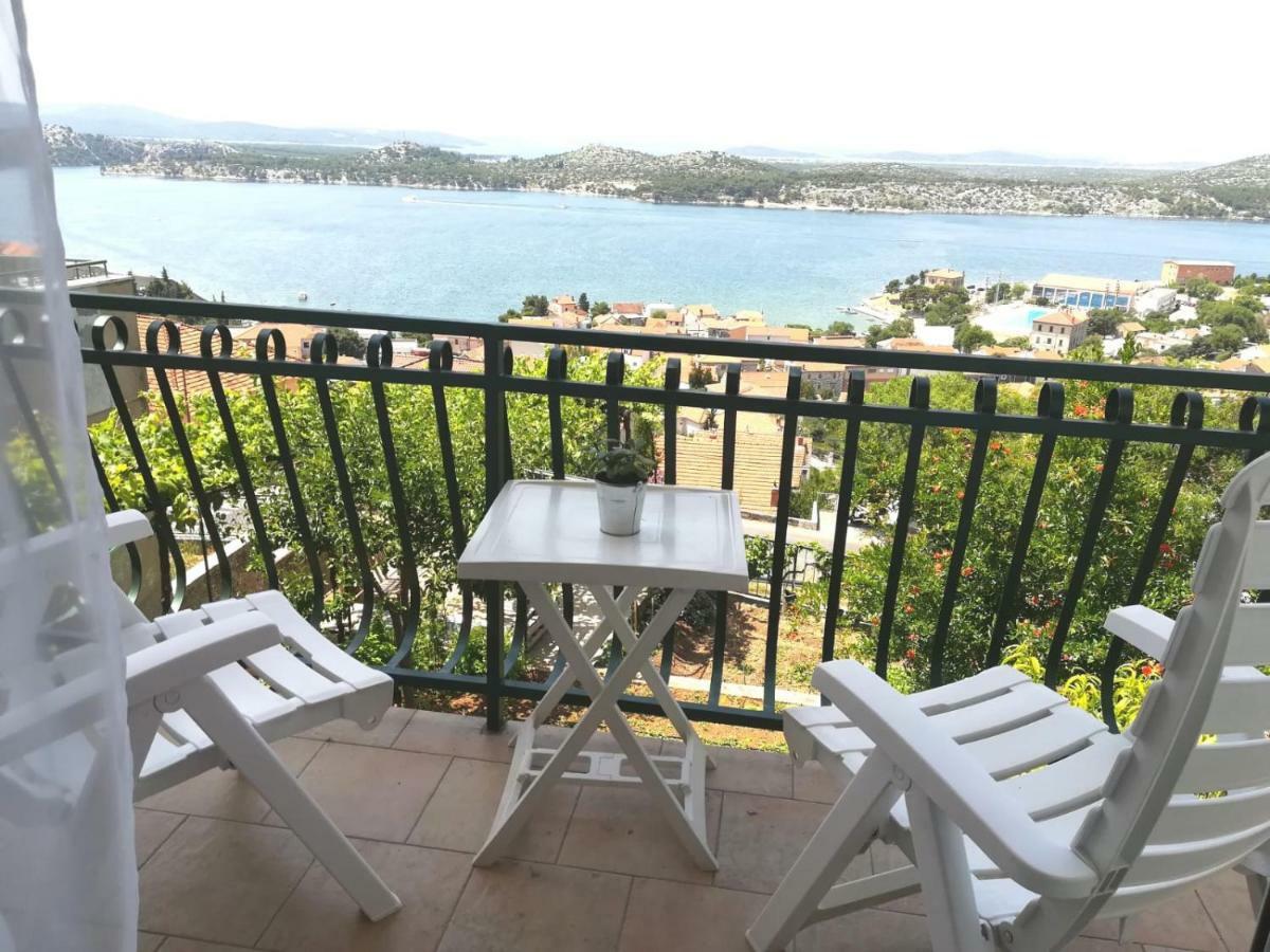 Apartman Betty Šibenik Exteriör bild