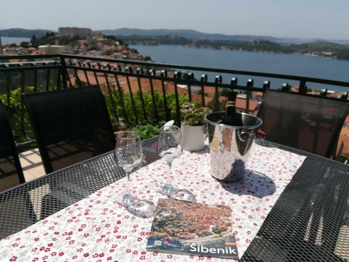 Apartman Betty Šibenik Exteriör bild